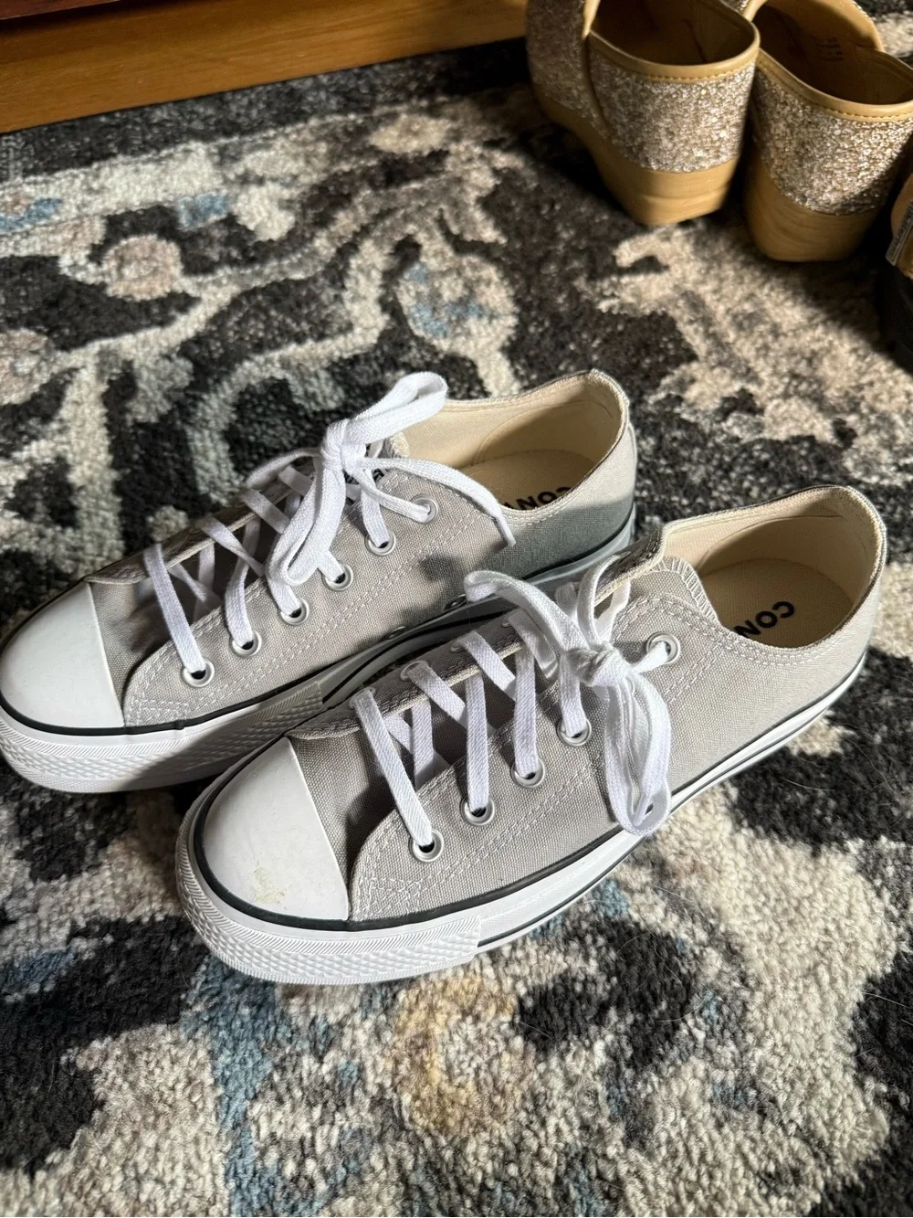 Converse Platform Low-Top Sneakers in Light Gray and White